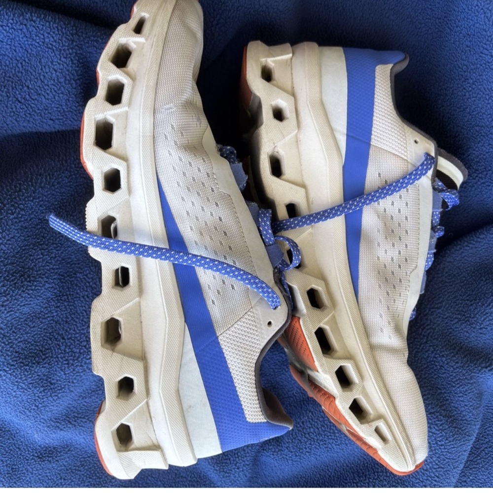 ☁️On Cloud Cloud Tec size 9.5☁️